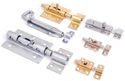 Истребитель УАЗ имеет щели в дверях