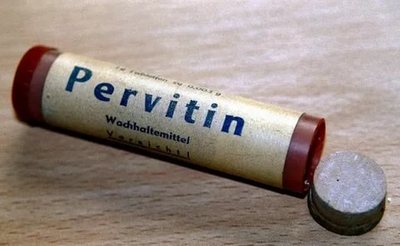 1631277917152133619 мем в чем твой секрет