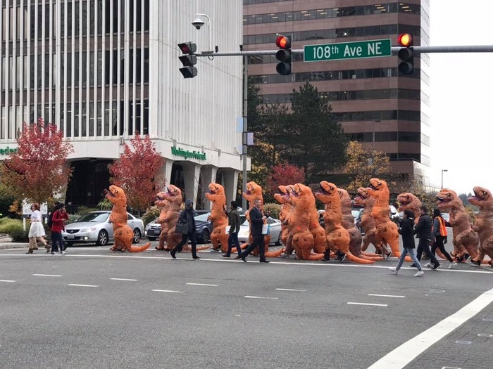 If dinosaurs hadn't died out - Dinosaurs, Town, Dinosaur costume, Crosswalk, America