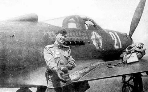 Р-39 Airacobra.Свой среди чужих. - Самолет, Истребитель, Вторая мировая война, Аэрокобра, Длиннопост