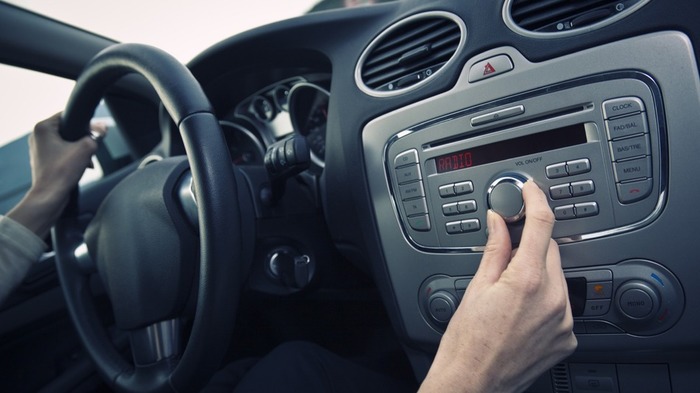 Proven: Music sounds better in the car - Music, Emotions, Background noise