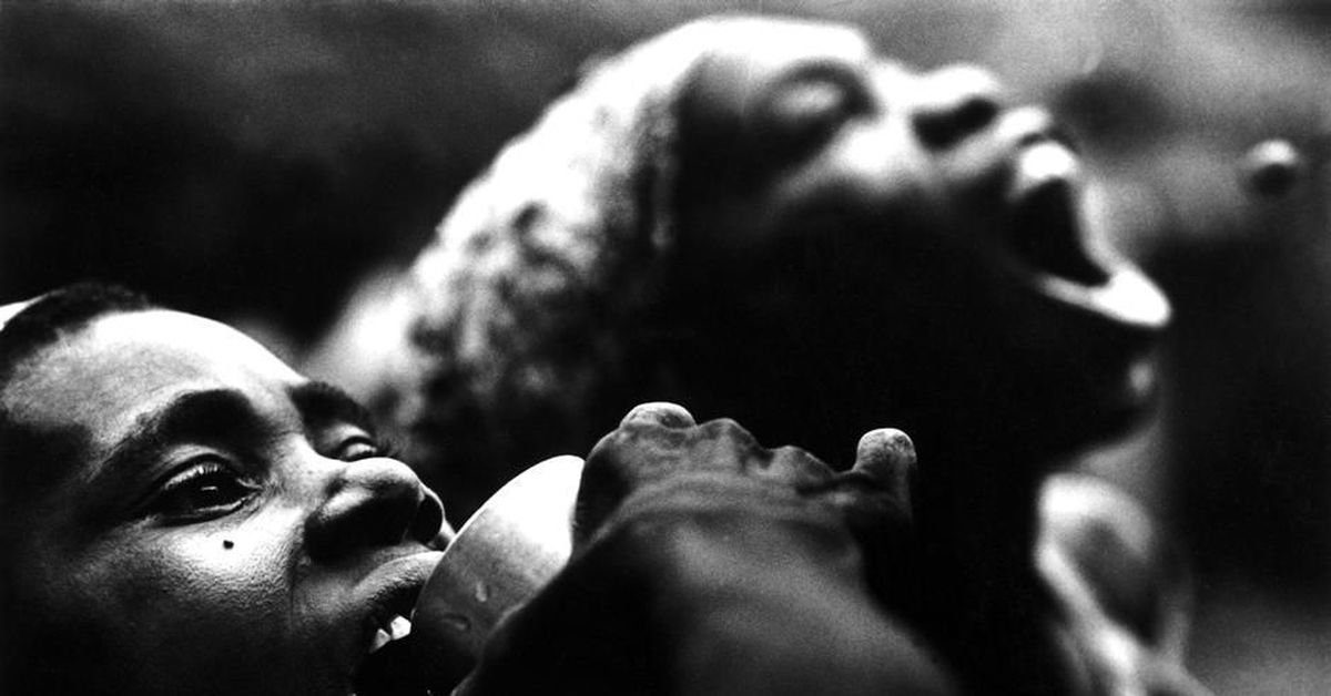 Кеннет юджин смит что сделал. Великий фотограф юджин смит. Юджин смит фотографии минамата. Юджин смит болезнь минаматы. Кеннет юджин смит что сделал.