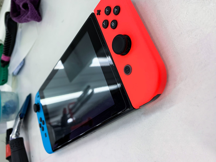 Nintendo switch как убрать царапины