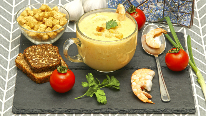 Creamy cream soup with seafood. - My, Soup, Video recipe, Cream Soup, Seafood, A fish, Cooking, Video, Longpost, Shrimps