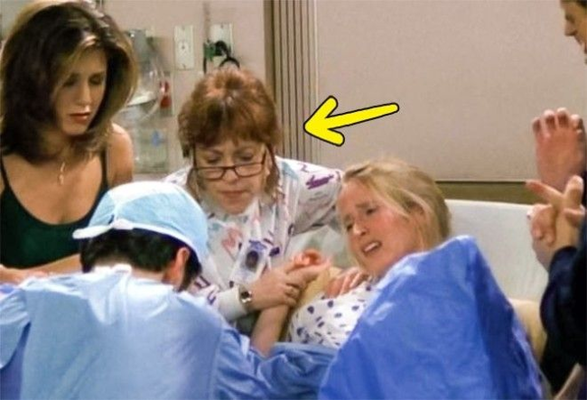 10 NUANCES THAT WE NEVER NOTICED ON FRIENDS - Friends, Movies, Bloopers, Serials, Longpost