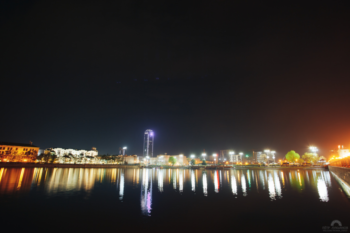 Ночной Екатеринбург. Екатеринбург, Ночная съемка, Длинная выдержка, Фотография, Длиннопост