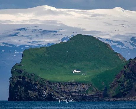 House on Elliaey island, Eyjafjallajkull, Iceland - House, Island, Privacy, Iceland, Flyugegeheim