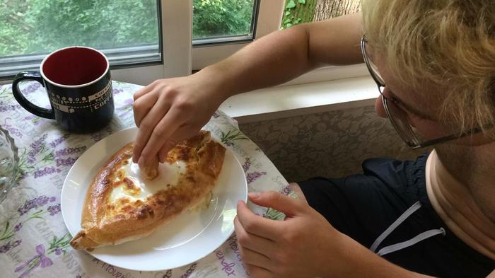 Хачапури по-аджарски. Кулинария, Национальная кухня, Рецепт, Кавказская кухня, Длиннопост