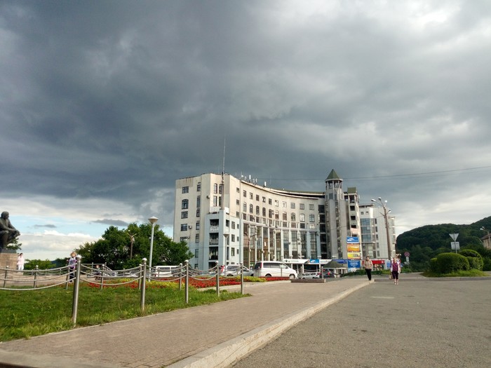 Eternal clouds over Primorye this summer. - My, City Nakhodka, Sberbank, Mobile photography, Longpost