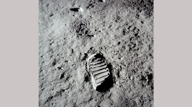 The most famous photographs taken during the Apollo 11 lunar mission - moon, Apollo 11, Space, NASA, Anniversary, Longpost