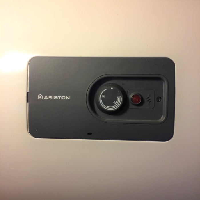   Ariston. , ,  , , 