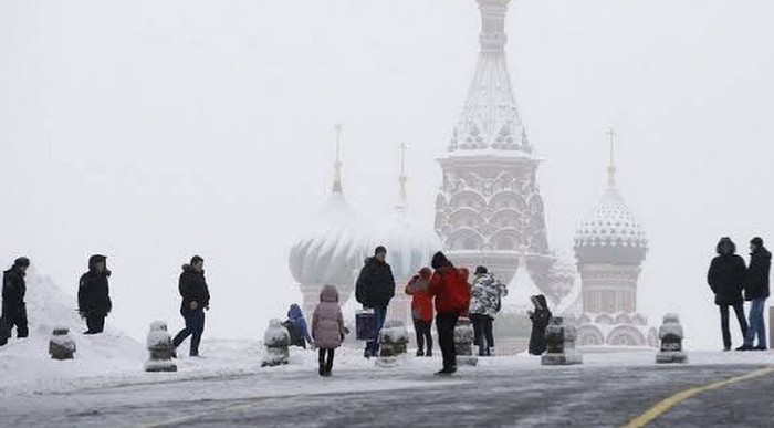 Moscow was covered by an Arctic cyclone - My, Moscow, Weather, Snow, news, NTV, Cold
