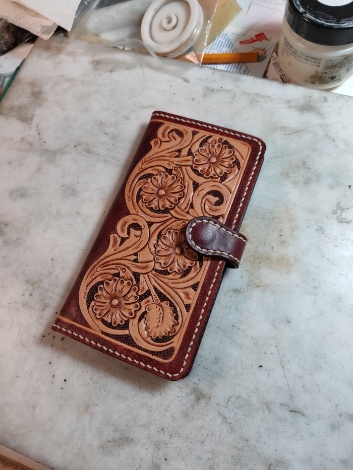 Case for smart with Sheridan. - My, Leather, Needlework without process, With your own hands, Case, Smartphone, Sheridan, Embossing on leather, Longpost
