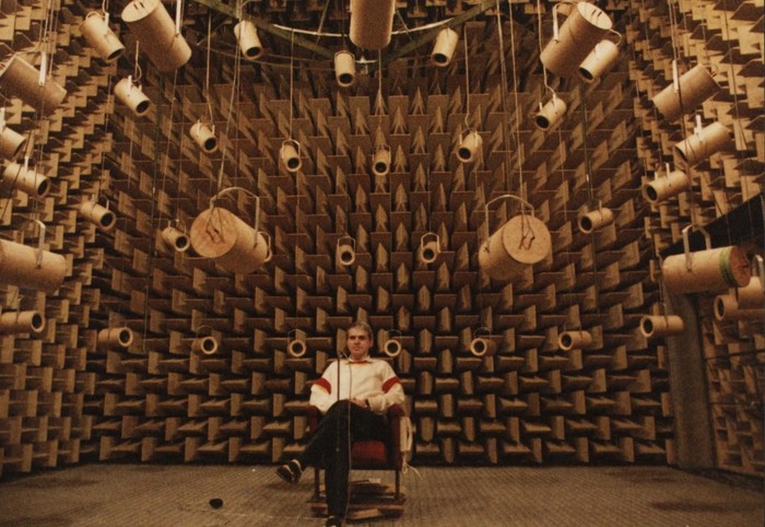 How does absolute silence affect a person? - Silence, anechoic chamber, Experiment, Trial, Longpost