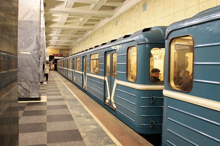 Поездам в Санкт-Петербургском метро добавили вагонов Метро, Санкт-Петербург, Вагон