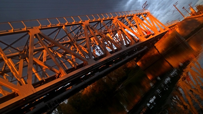 At the humpback bridge - My, Kazan, Bridge, The photo, Photo on sneaker