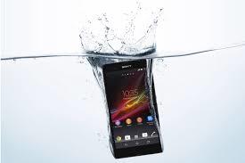 Japanese and waterproof phones. - My, Japan, Telephone, Smartphone, Moisture protection, Video, Longpost