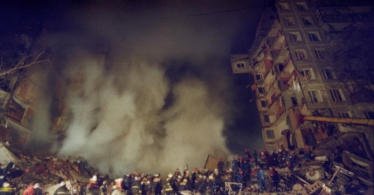 Взрывы жилых домов в москве 1999. Теракт 1999 года в Москве на улице Гурьянова. Взрывы жилых домов террористами в 1999 году в Москве на улице Гурьянова.