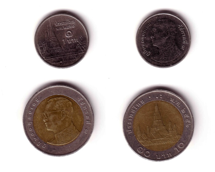 Нумизматы, прошу помощи.