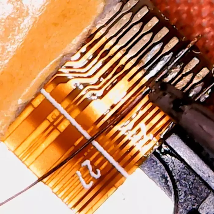 Restoration of the smartphone cable after liquid ingress. - My, Repair of equipment, Repair, Plume, Recovery, Soldering, Video, Longpost, Microscope