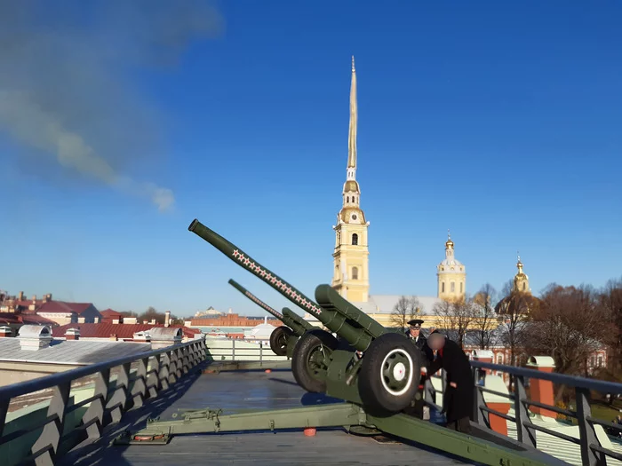 Shot from a howitzer at the Peter and Paul Fortress, Naryshkin Bastion - My, Saint Petersburg, Shot, Peter-Pavel's Fortress, A gun