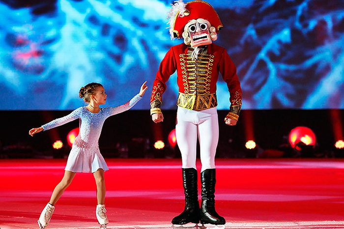 Когда тебе за 30 и к тебе подходит маленькая девочка