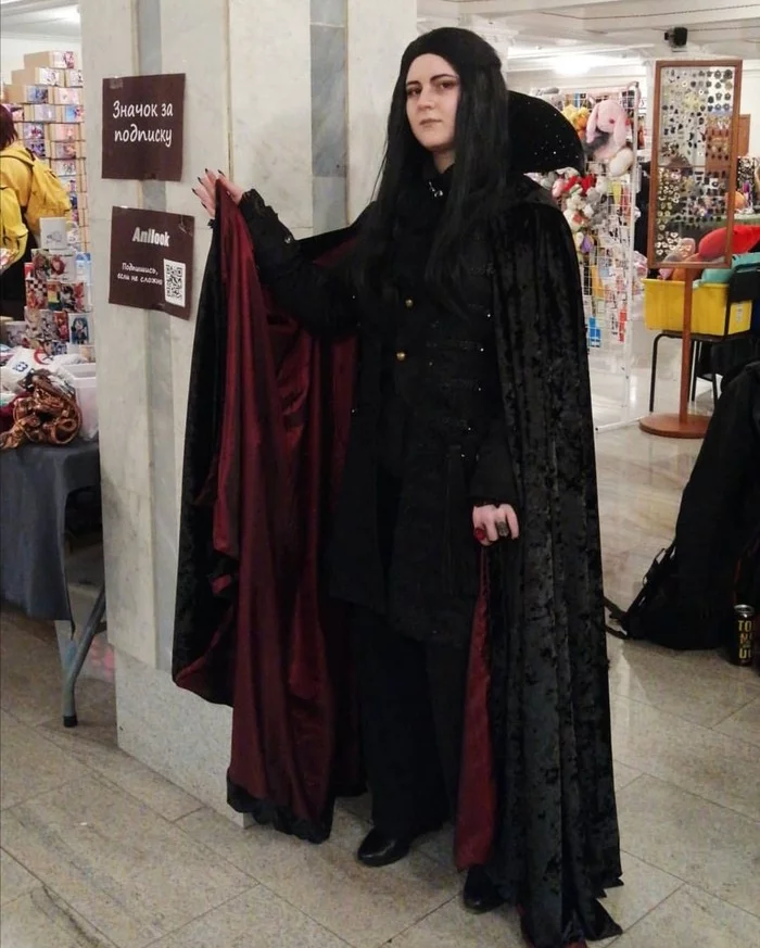 I will sell anything)) what do you think can be written instead of a sign?) - Cosplay, Vampires, Toguchi, Advertising, Vampire Ball