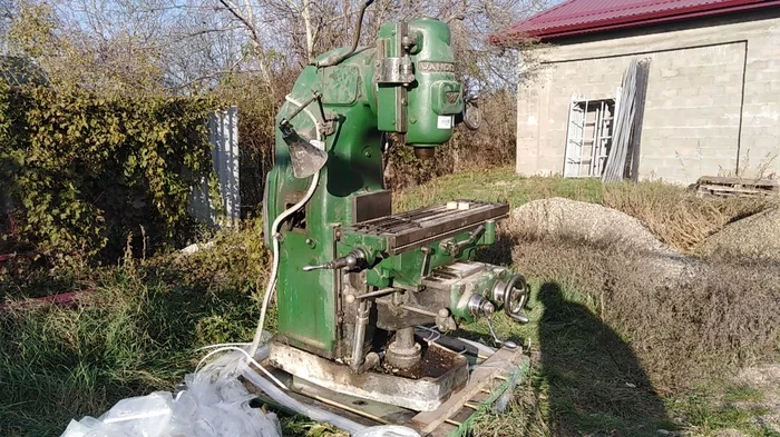 Goeben mir zi bitte eine milling machine! - My, Repair of equipment, Restoration, Machine, Milling machine, With your own hands, Video, Longpost