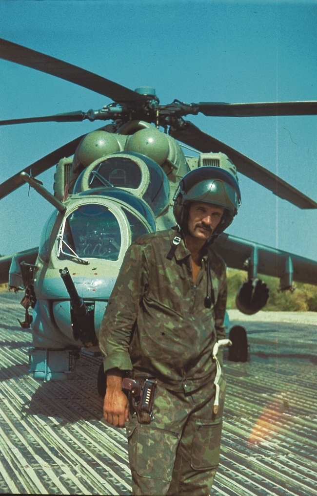 Afghan. USSR Air Force rotorcraft pilots. - Afghanistan, The photo, Helicopter, Pilot, the USSR, Longpost