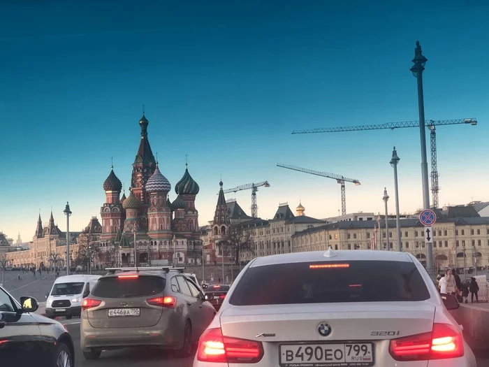 Sky over Moscow - My, Moscow, the Red Square, Zaryadye, Traffic jams, The photo, Sky