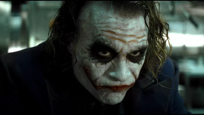 The Joker mentally destroyed the criminal and handed him over to the police when he played online in Call Of Duty: MW - Trolling, Video, Games, Computer games, Joker, Movies, Voice, Psycho, Longpost
