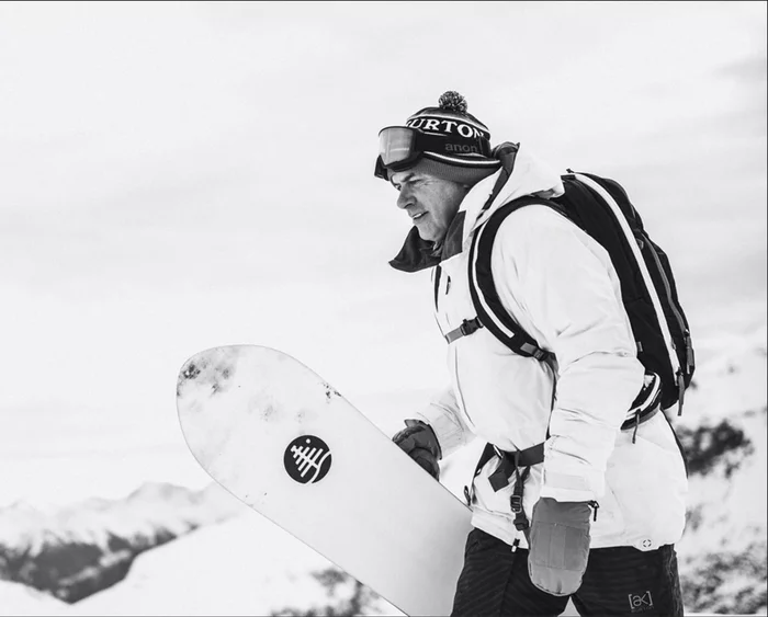 Jake Burton Carpenter, the godfather of snowboarding, has died - Burton, Snowboard, Legend, Death