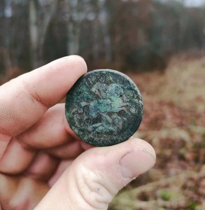 I dug in the ravine for two days! Searching in the forest with a metal detector - My, Search, Coin, Treasure, Treasure hunt, Hobby, Travels, Forest, Metal detector, Video