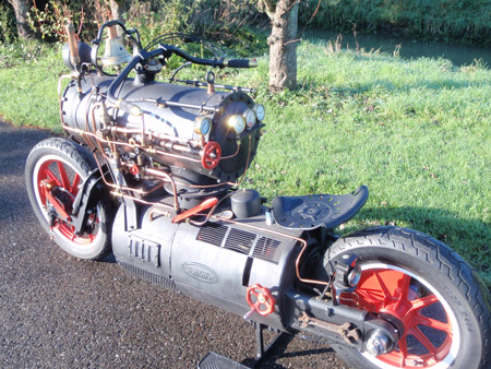 Why is a two-wheeled steam locomotive called a pearl in the Netherlands? - My, Locomotive, Steampunk, Old school, v-Twin, Bike, A train, Transport, Customization, Video, Longpost