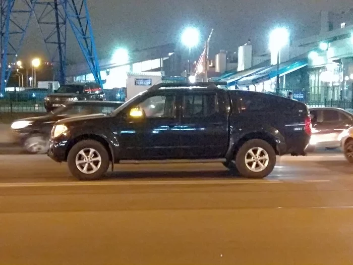 Blocked the tram lane and left - My, Неправильная парковка, Auto, Car, Autoham, Violation of traffic rules, Parking Wizard