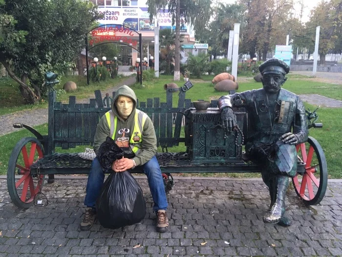 Trashtag “Georgia. Telavi - My, Scavenger Kostroma, Pure Man's League, Saturday clean-up, Garbage, Georgia, Telavi, Motorcycle travel, Moto, Longpost