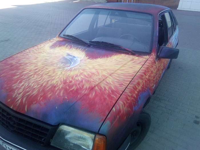 Парень ищет Opel Ascona C 1984 года выпуска