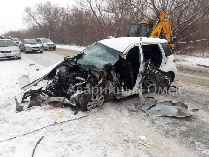 Омск.Жёсткое дтп на улице Доковская .7 декабря 2019 года - ДТП, Авария, Авто, ПДД, Дорога, Омск, Видео