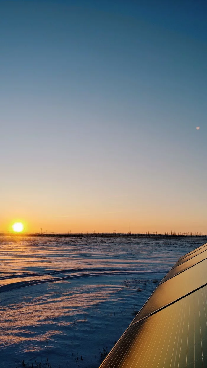 Sun and moon over solar power plant - My, alternative energy, The sun, moon, The photo