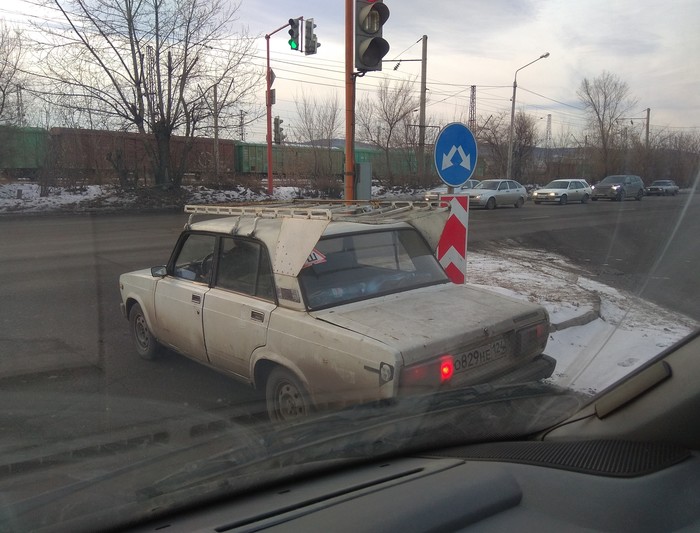 ����� ���