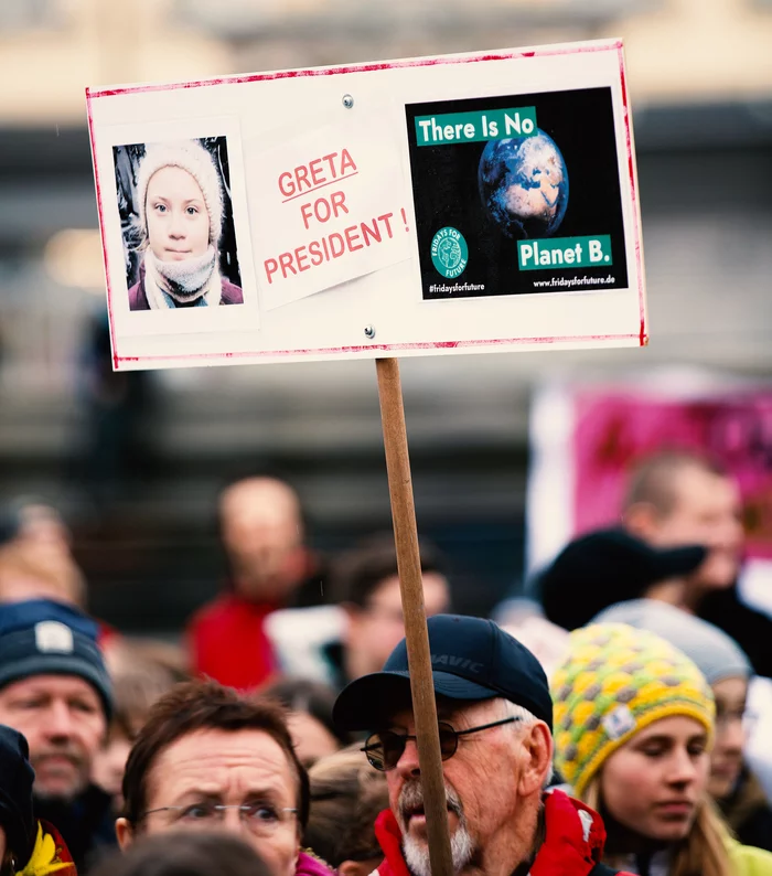 Ecological manipulation. Why is Greta Thunberg treated like this in the West? - My, Ecology, Politics, Greta Thunberg, Performance, Activists, Ecological catastrophy, Peace on Earth, Climate, Longpost