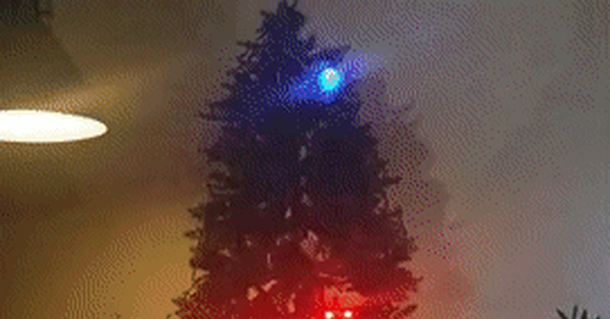 We made it. Games are already being ported to Christmas trees - GIF, New Year, Garland, Playstation, Video, Christmas tree