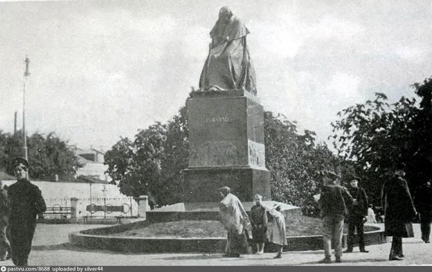 Вскрытие могилы гоголя фото