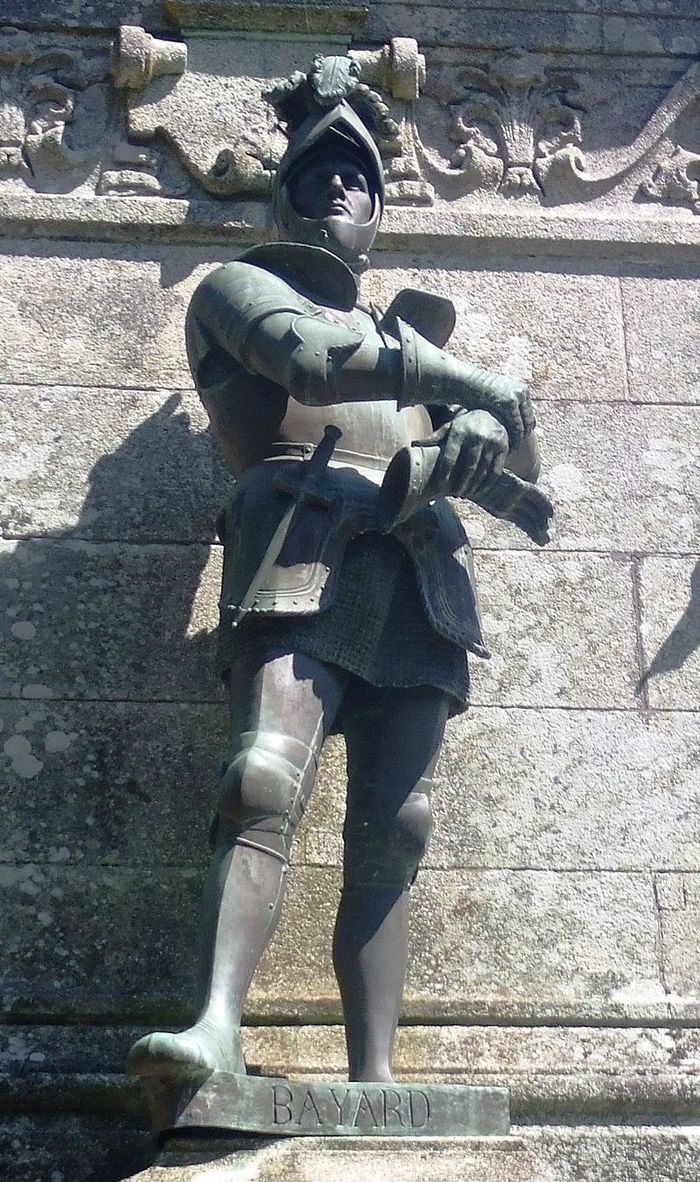 PIERRE TERAILLE DE BAYARD and his armor - Armor, France, Longpost