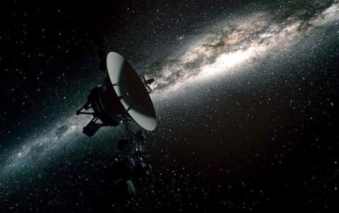 NASA  -2     Voyager 2, 