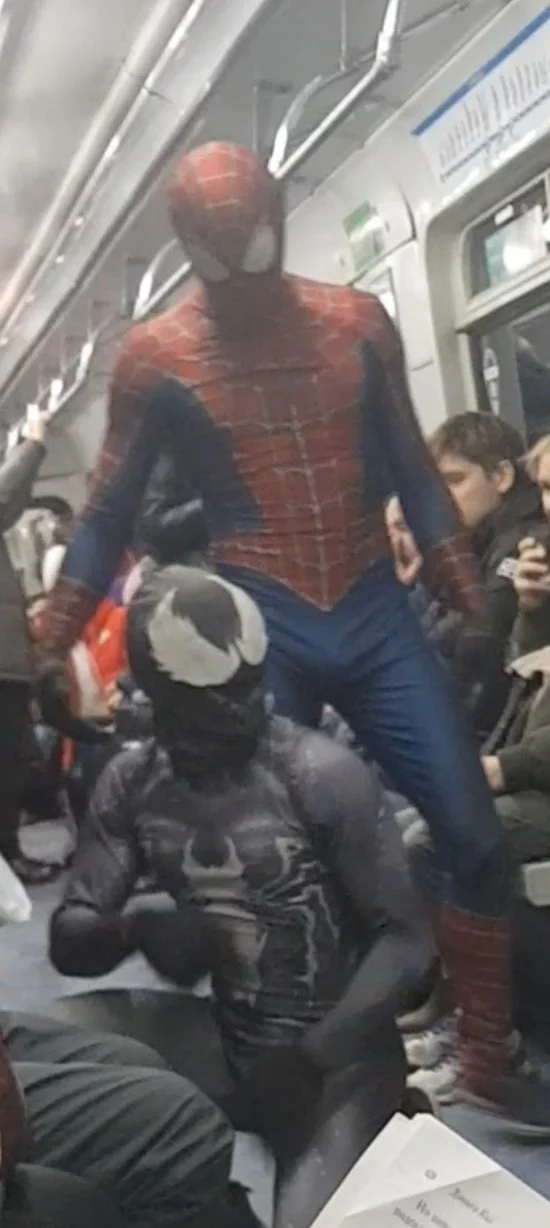 Spider-Man and the Symbiote are having fun in the St. Petersburg metro - My, Spiderman, Symbiote, Metro, Saint Petersburg, Video, Longpost