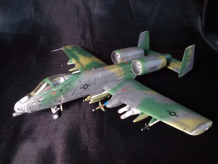 Armored boar. - My, Stand modeling, Prefabricated model, Aircraft modeling, Airbrushing, USAF, Thunderbolt, Longpost, Attack aircraft, a-10, Air force