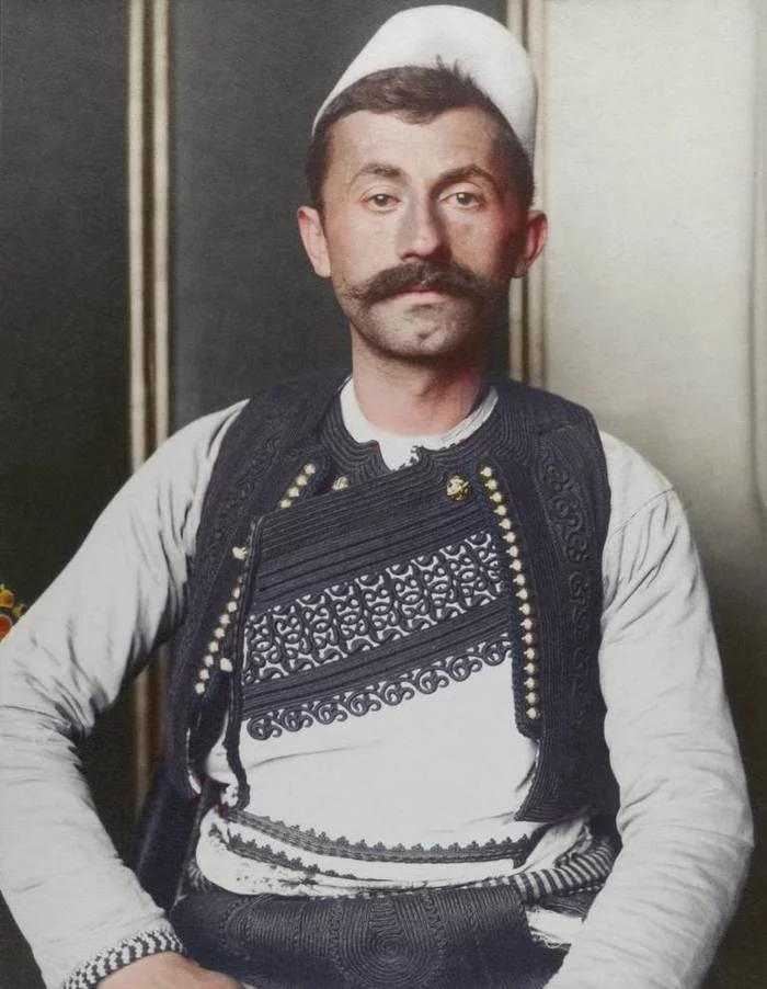 Винтажные фото иммигрантов, прибывших в Америку в начале XX века - Прошлое, Иммиграция, Иммигранты, Колоризация, США, Национальные костюмы, Этнография, Длиннопост