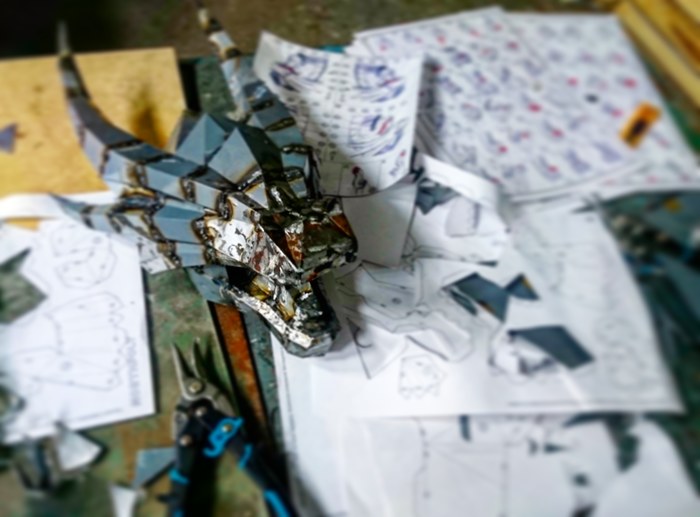 ИЗ poligonalpaper в poligonalmetall