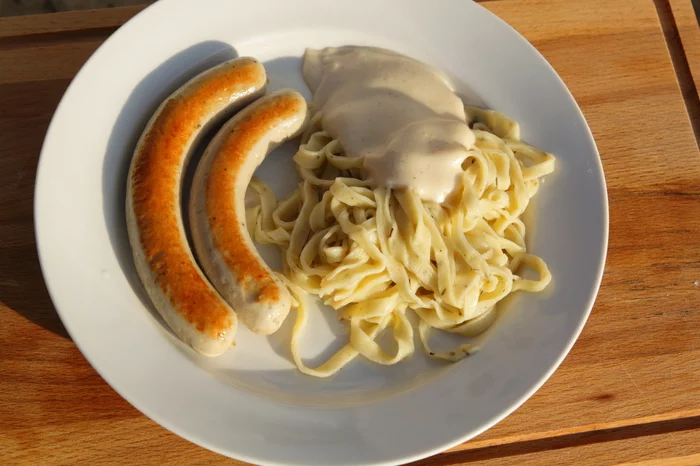 Fish sausages with fettuccine paste and bechamel sauce. #Competition 30K - My, Sausage, A fish, Sausages, Contest30k, Paste, Pasta, Longpost, Recipe